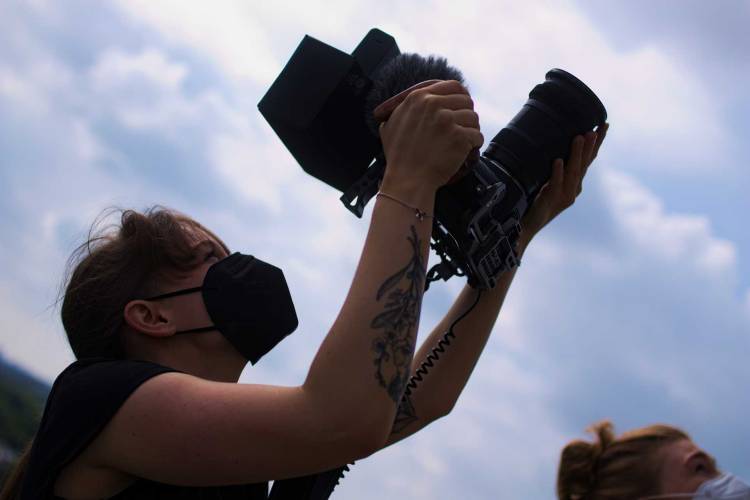 Kamerafrau Hannover, Sandra Schneider